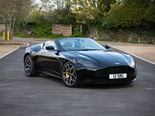 2018 Aston Martin DB11 Volante In vendita (immagine 4 di 271)