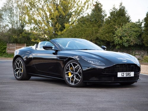 2018 Aston Martin DB11 Volante In vendita (immagine 1 di 271)