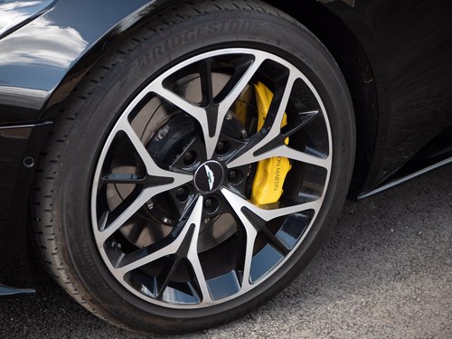 2018 Aston Martin DB11 Volante In vendita (immagine 33 di 271)