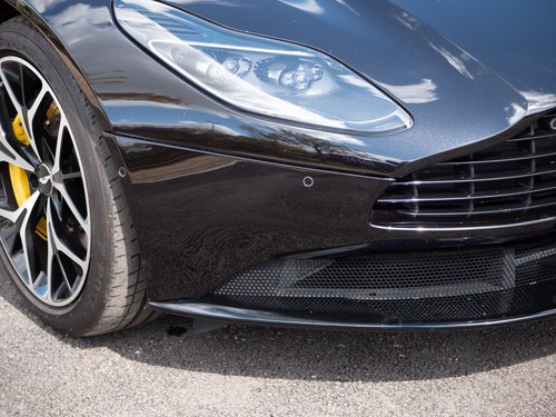 2018 Aston Martin DB11 Volante In vendita (immagine 158 di 271)