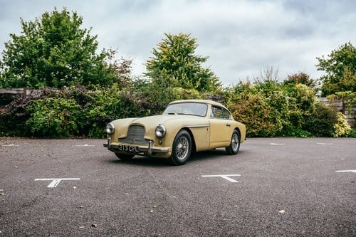 1957 Aston Martin DB2/4 Mk II In vendita (immagine 4 di 127)