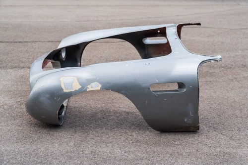 1965 Aston Martin DB5 Front Nose End In vendita (immagine 6 di 32)