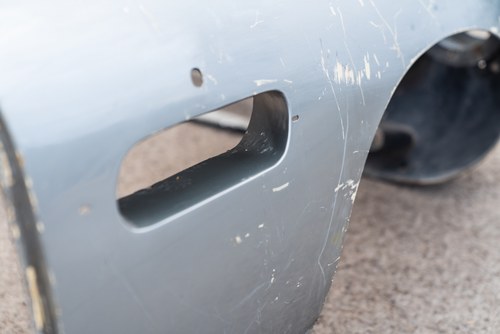 1965 Aston Martin DB5 Front Nose End In vendita (immagine 31 di 32)