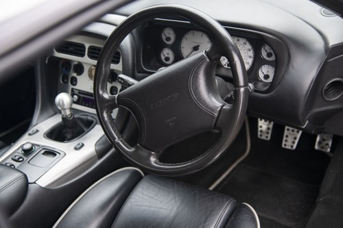 1999 Aston Martin DB7 Alfred Dunhill Special Edition For Sale (picture 26 of 232)