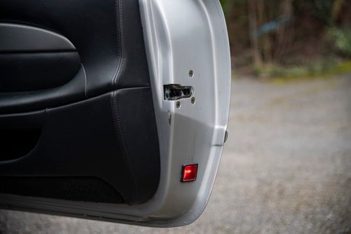 1999 Aston Martin DB7 Alfred Dunhill Special Edition For Sale (picture 73 of 232)