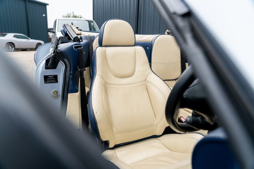 2002 Aston Martin DB7 Vantage Volante V12 zum Verkauf (Bild 35 von 140)