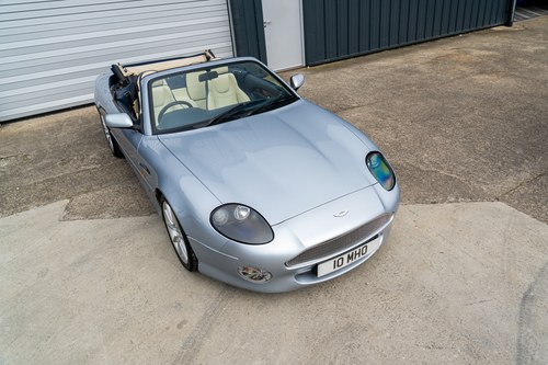 2002 Aston Martin DB7 Vantage Volante V12 zum Verkauf (Bild 94 von 140)
