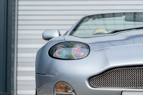 2002 Aston Martin DB7 Vantage Volante V12 zum Verkauf (Bild 95 von 140)