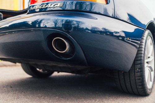 1999 Aston Martin DB7 Vantage Coupe Te koop (foto 44 van 108)