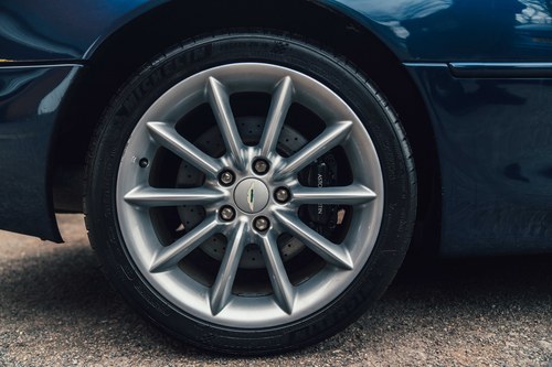 1999 Aston Martin DB7 Vantage Coupe Te koop (foto 9 van 108)