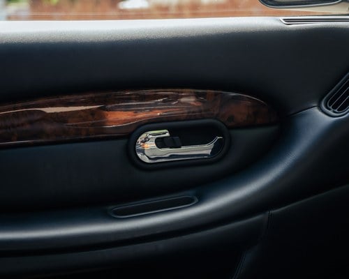 2002 Aston Martin DB7 Vantage Coupe For Sale (picture 27 of 104)