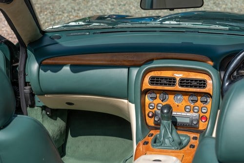 1999 Aston Martin DB7 Vantage Volante In vendita (immagine 27 di 93)