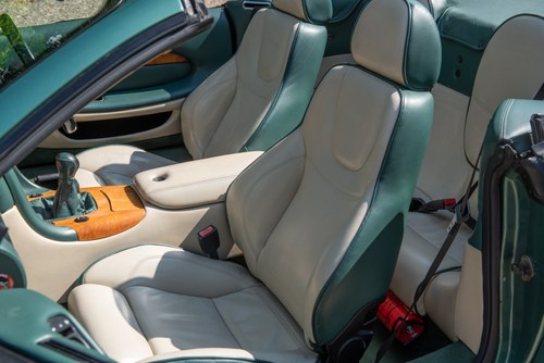 1999 Aston Martin DB7 Vantage Volante In vendita (immagine 32 di 93)