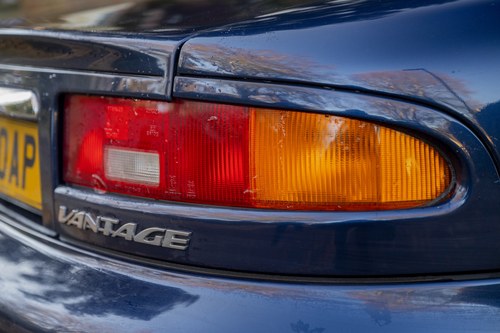 2001 Aston Martin DB7 Vantage Convertible For Sale (picture 83 of 172)