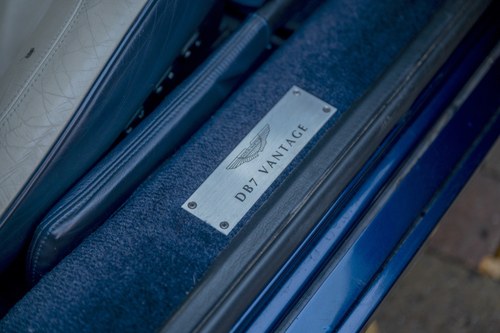 2001 Aston Martin DB7 Vantage Convertible For Sale (picture 90 of 172)