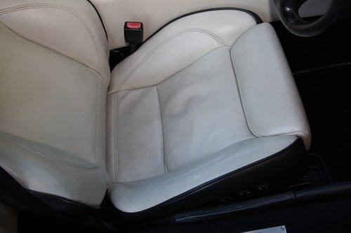 RESERVE LOWERED - 2001 Aston Martin DB7 Vantage For Sale (picture 61 of 176)