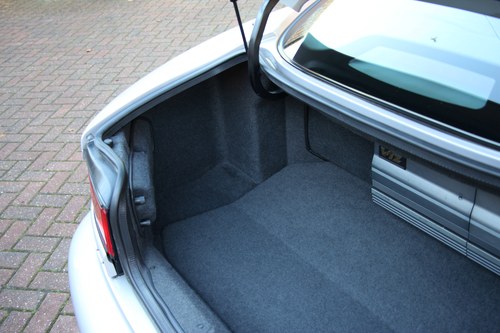 RESERVE LOWERED - 2001 Aston Martin DB7 Vantage For Sale (picture 75 of 176)