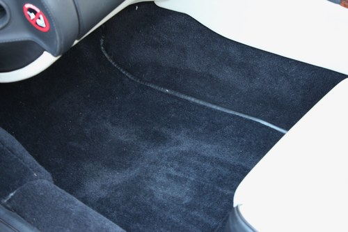 RESERVE LOWERED - 2001 Aston Martin DB7 Vantage For Sale (picture 66 of 176)