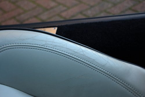 RESERVE LOWERED - 2001 Aston Martin DB7 Vantage For Sale (picture 64 of 176)