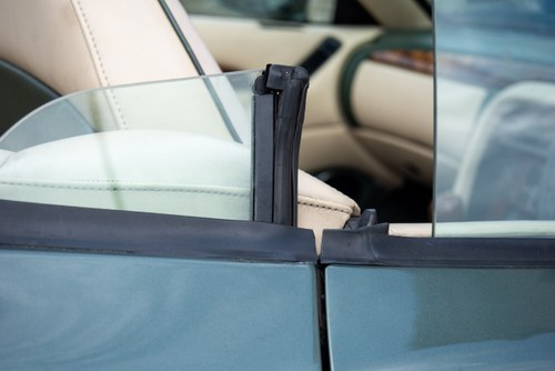 1996 Aston Martin DB7 Volante Manual For Sale (picture 168 of 247)