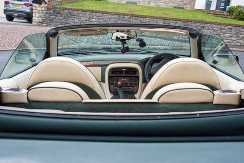 1996 Aston Martin DB7 Volante Manual For Sale (picture 90 of 247)