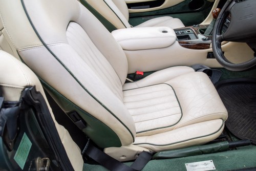 1996 Aston Martin DB7 Volante Manual For Sale (picture 92 of 247)