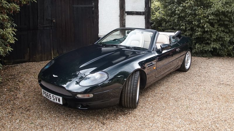 1997 Aston Martin DB7 Volante In vendita (immagine 1 di 113)