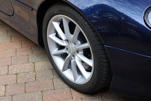 2003 Aston Martin DB7 Vantage Volante In vendita (immagine 10 di 68)