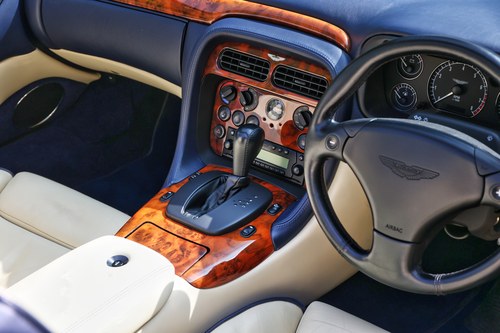 2003 Aston Martin DB7 Vantage Volante In vendita (immagine 18 di 68)