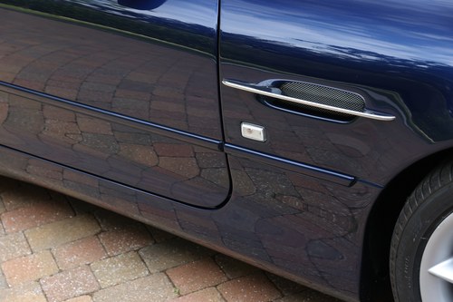 2003 Aston Martin DB7 Vantage Volante In vendita (immagine 48 di 68)