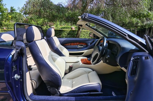 2003 Aston Martin DB7 Vantage Volante In vendita (immagine 15 di 68)