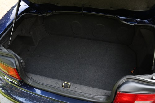 2003 Aston Martin DB7 Vantage Volante In vendita (immagine 28 di 68)