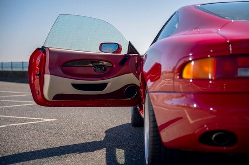 1995 Aston Martin DB7 In vendita (immagine 11 di 123)