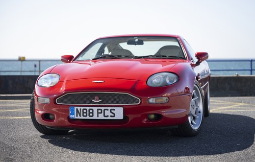 1995 Aston Martin DB7 In vendita (immagine 1 di 123)