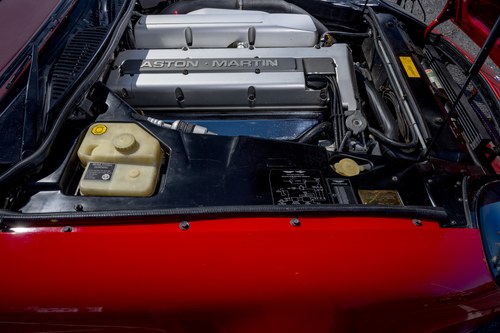 1995 Aston Martin DB7 In vendita (immagine 104 di 123)