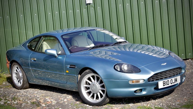 1995 Aston Martin DB7 In vendita (immagine 1 di 106)