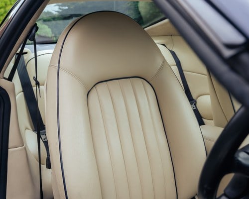 1996 Aston Martin Db7 zum Verkauf (Bild 21 von 125)