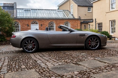 2006 - Aston Martin DB9 Volante Manual In vendita (immagine 2 di 133)