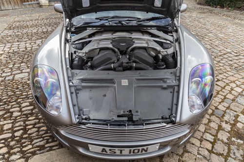 2006 - Aston Martin DB9 Volante Manual In vendita (immagine 82 di 133)