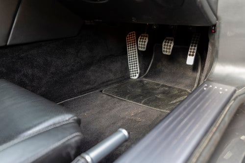 2006 - Aston Martin DB9 Volante Manual In vendita (immagine 31 di 133)