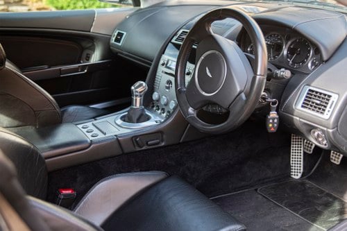 2006 - Aston Martin DB9 Volante Manual In vendita (immagine 25 di 133)
