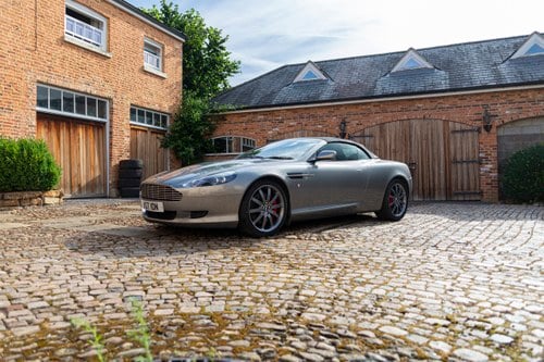 2006 - Aston Martin DB9 Volante Manual In vendita (immagine 15 di 133)