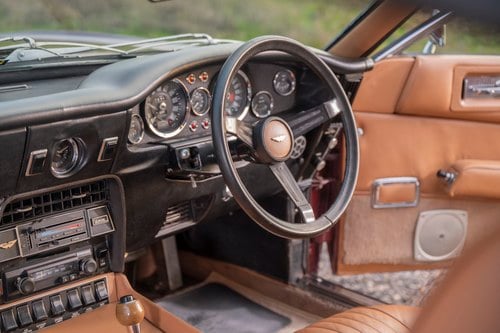 1972 Aston Martin DBS V8 In vendita (immagine 46 di 183)