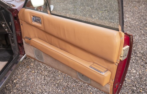 1972 Aston Martin DBS V8 In vendita (immagine 73 di 183)