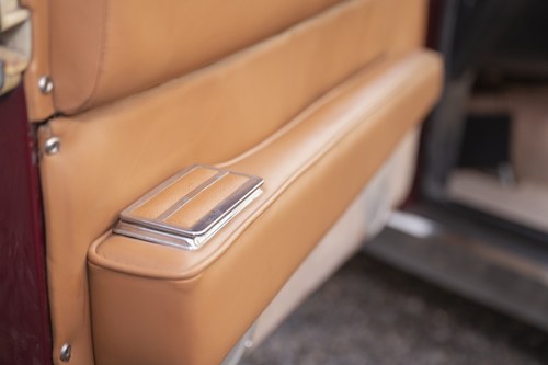 1972 Aston Martin DBS V8 In vendita (immagine 50 di 183)