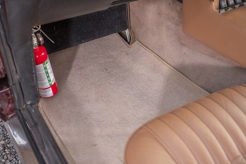 1972 Aston Martin DBS V8 In vendita (immagine 48 di 183)