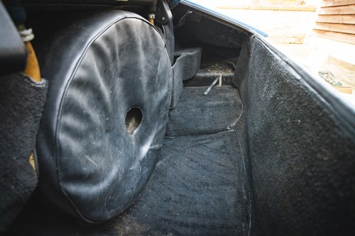 1972 Aston Martin DBS V8 In vendita (immagine 48 di 93)