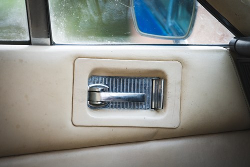 1972 Aston Martin DBS V8 In vendita (immagine 37 di 93)