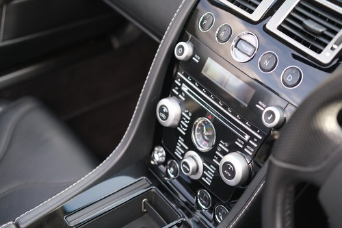 2009 Aston Martin DBS Volante Te koop (foto 40 van 224)