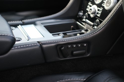 2009 Aston Martin DBS Volante Te koop (foto 42 van 224)